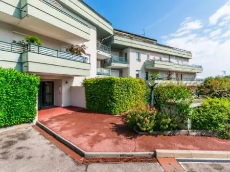 Royal Standing- Terrasse & Parking Prive * Évian-les-Bains